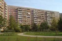 Kurzfristig beziehbare 3-Zimmerwohnung in Grünau-Mitte - Aussenansicht