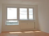 Senioren aufgepasst: 3 Zimmerwohnung mit rollstuhlgerechter Küche - Schlafzimmer