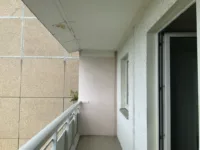 Hoch hinaus: 3- Zimmerwohnung mit Balkon und Aufzug in 9. Etage - Balkon