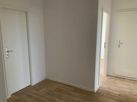 Familien aufgepasst: 4-Raumwohnung mit Balkon, Grünau-Mitte, Breisgaustr. 47