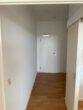 Senioren aufgepasst: Bezugsfertige 1-Raumwohnung sucht neuen Mieter - Flur