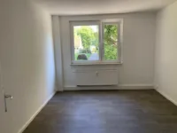 Familien aufgepasst: 4-Zimmerwohnung in Engelsdorf - Wohnzimmer (Beispiel)
