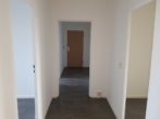 Familien aufgepasst - große, geräumige 4 Raumwohnung mit Balkon - Flur (Beispiel)