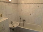 3-Raumwohnung in Grünau-Ost - Bad mit Wanne