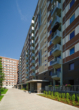 1-Raumwohnung mit Aufzug, Duschtasse und Balkon - Außenansicht