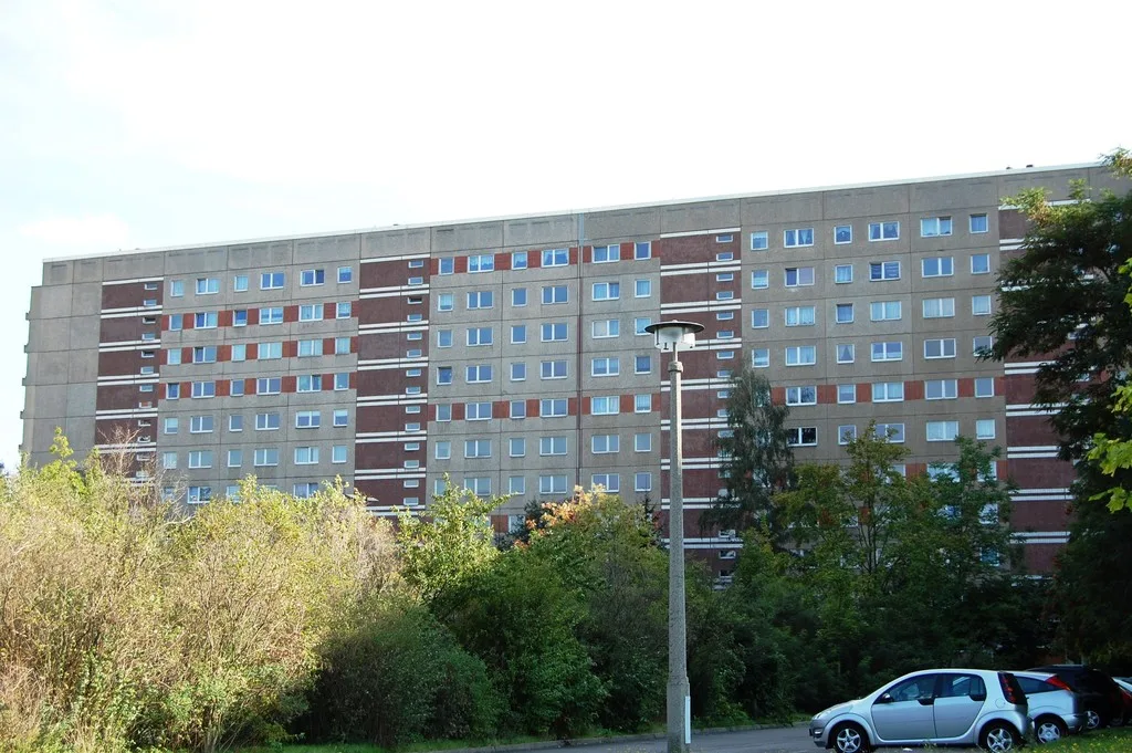 Studenten und Azubis aufgepasst: 1-Raumwohnung in Grünau – Mitte - Photo 2